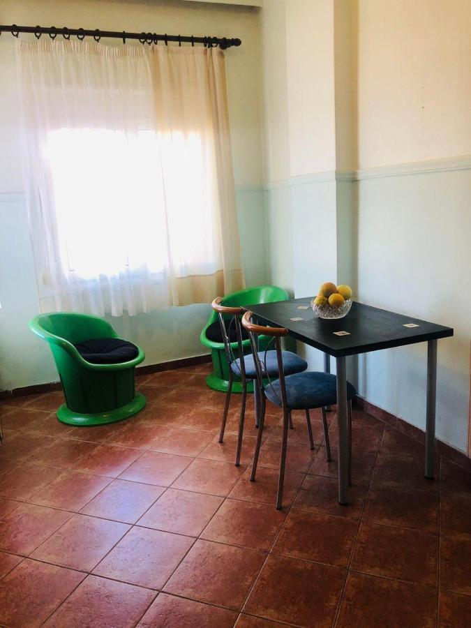 Two Bedroom Apartment In Historical Area 테살로니키 외부 사진